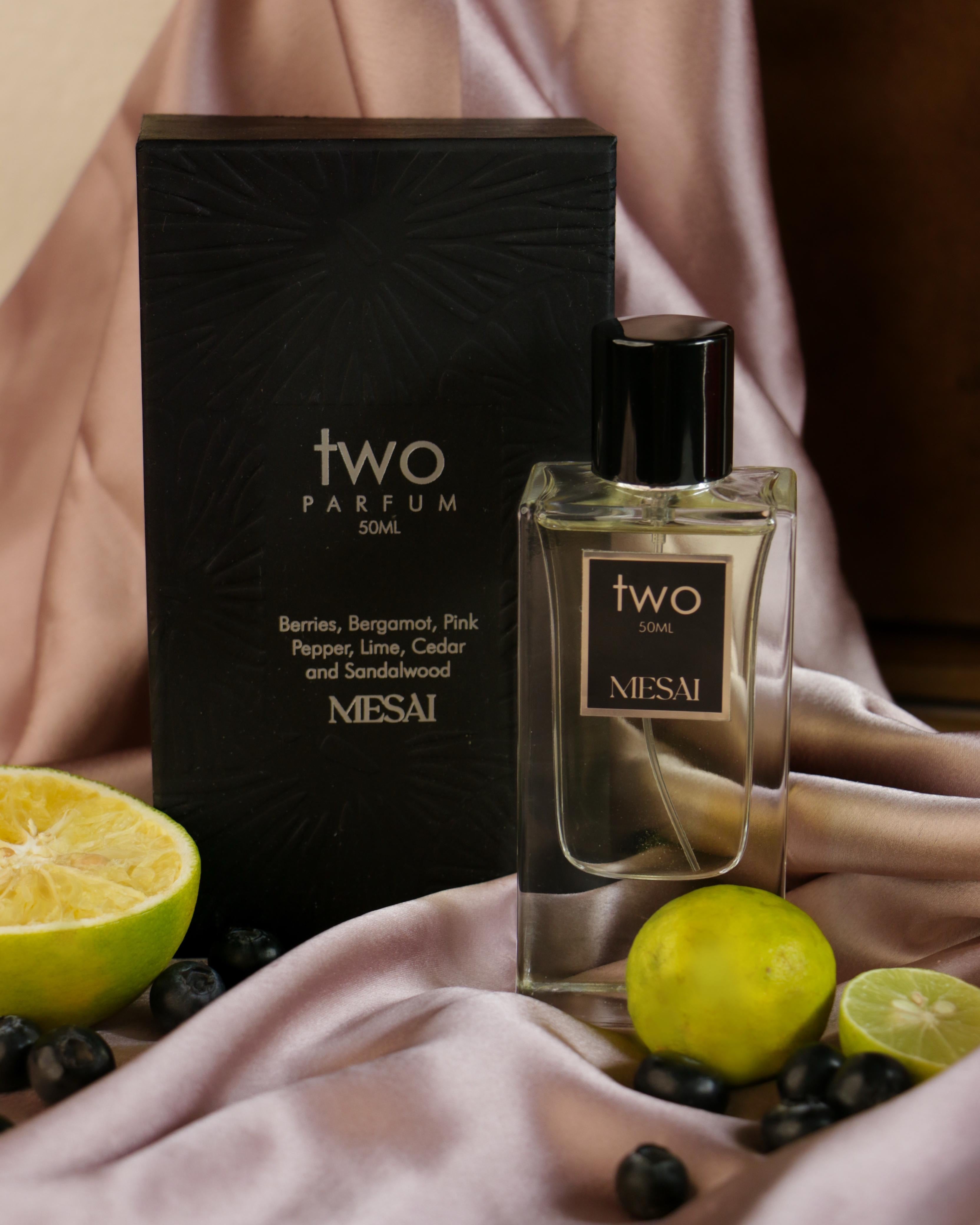 TWO Parfum
