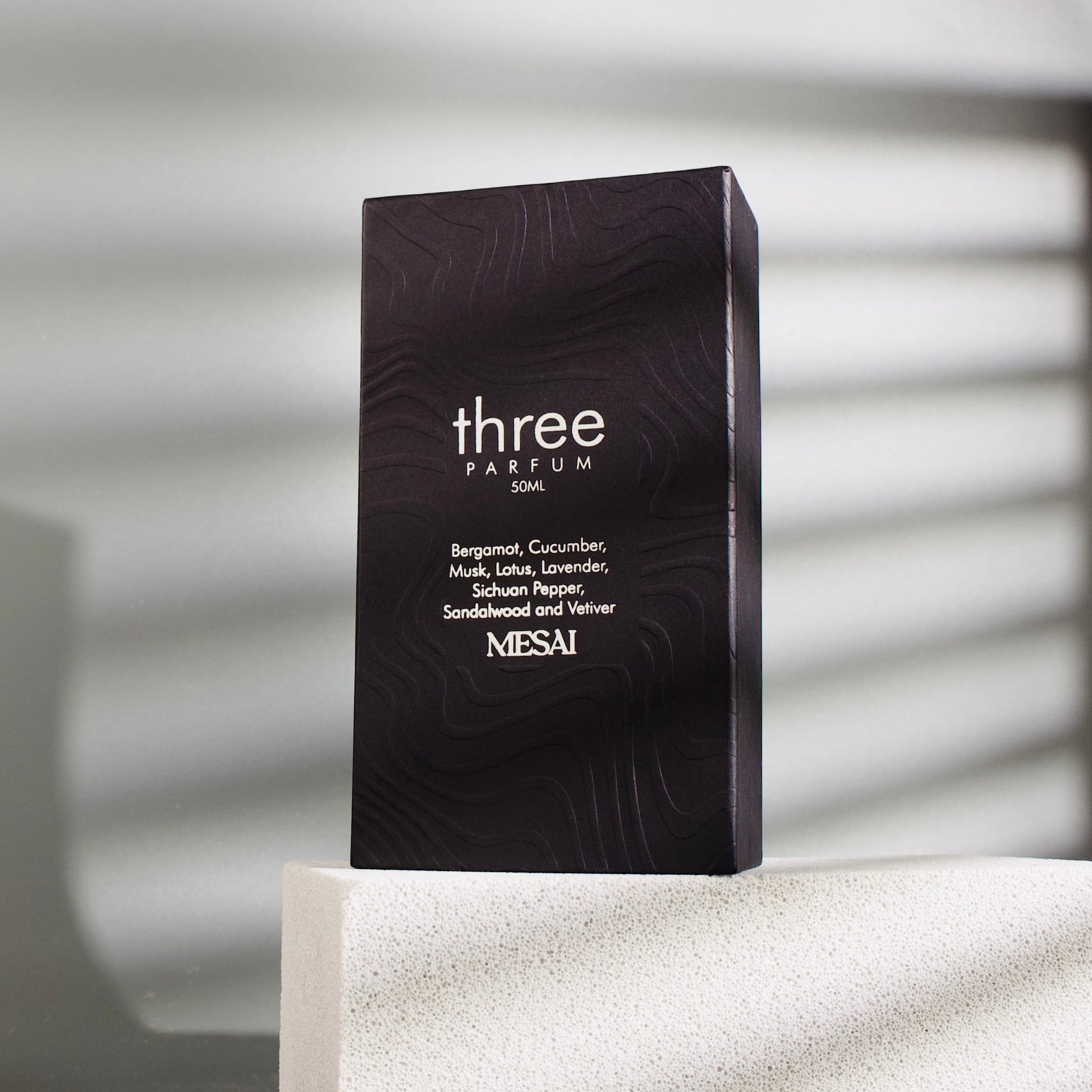 THREE Parfum